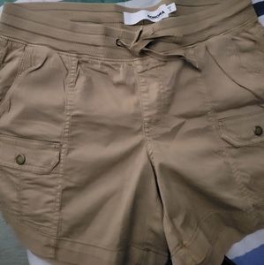 Women's Khaki Cargo shorts